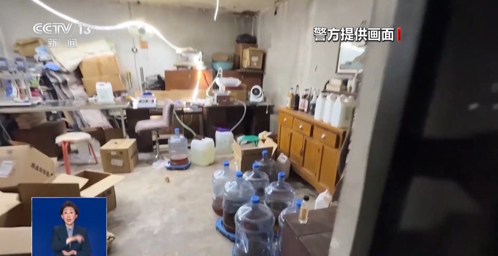 着旱厕 糖浆满是霉斑……简直黑了心了！AG真人国际游戏打假冒牌咖啡！豆子挨(图1)